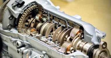 Helical vs Straight Cut Gears: Difference Explained