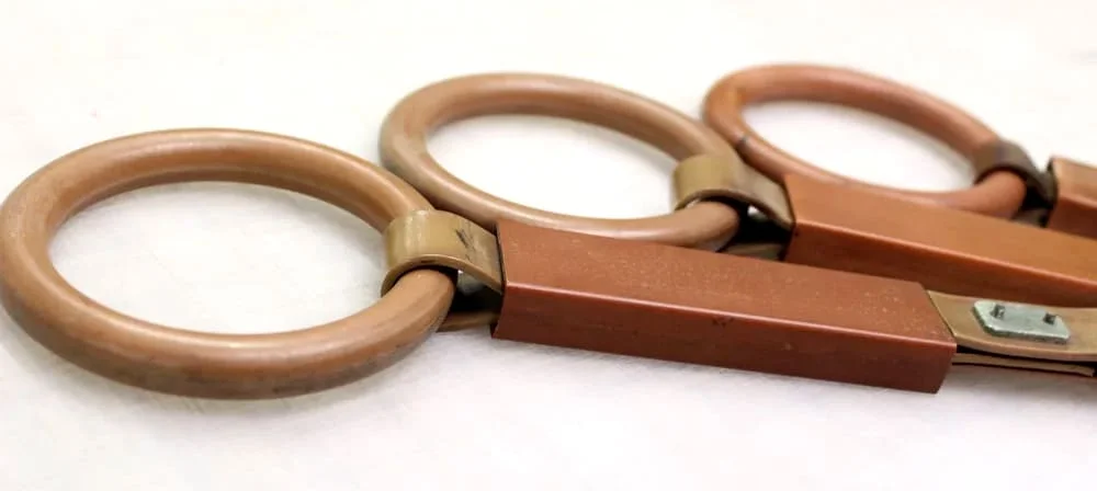 Leather tsurikawa ring