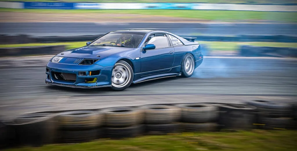 Blue 300ZX drifting