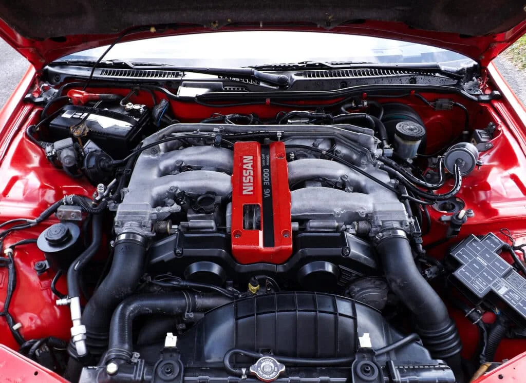 Nissan VG30 engine