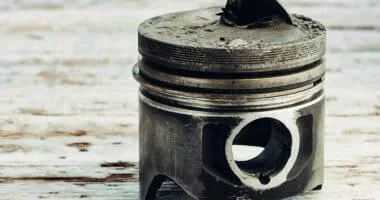 Pre-ignition vs Detonation: Causes & Symptoms