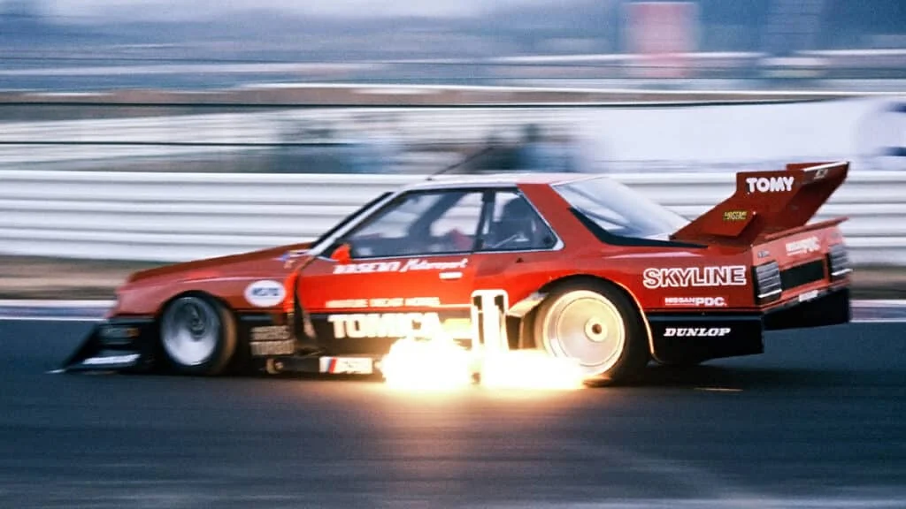 Tomica Skyline shooting flames at the Fuji international speedway