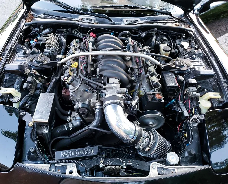 V8-swapped Mazda RX-7