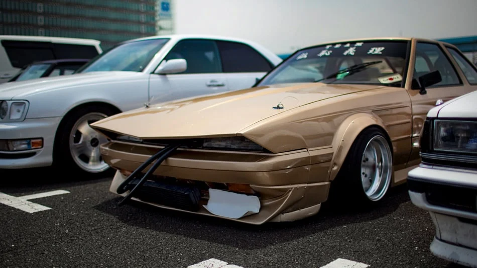 Gold shakotan Z10 Soarer