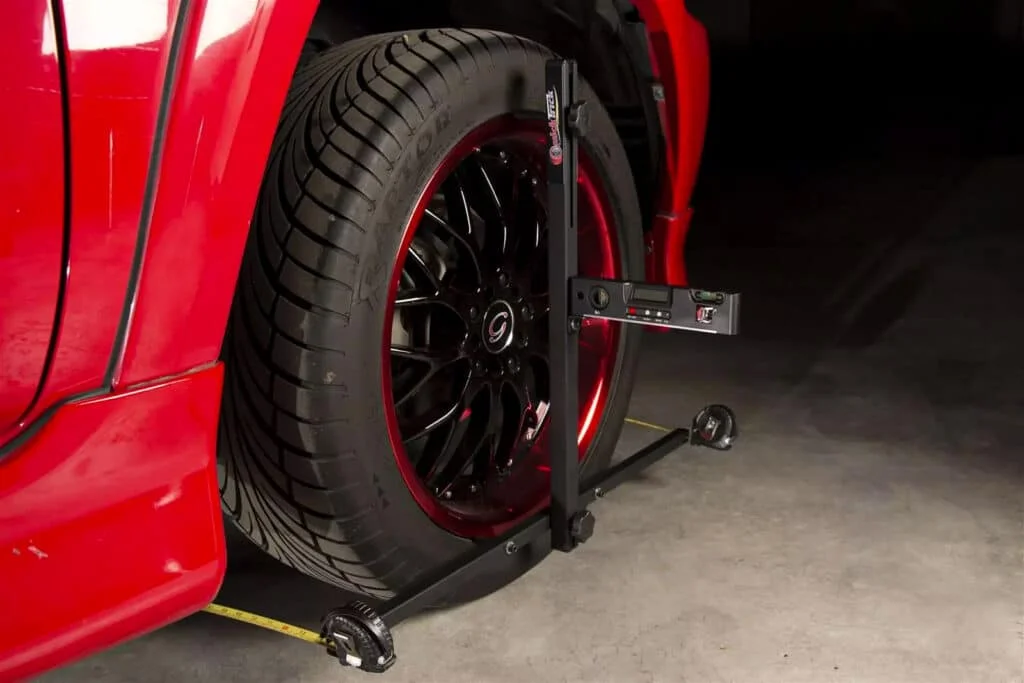 Camber adjustment