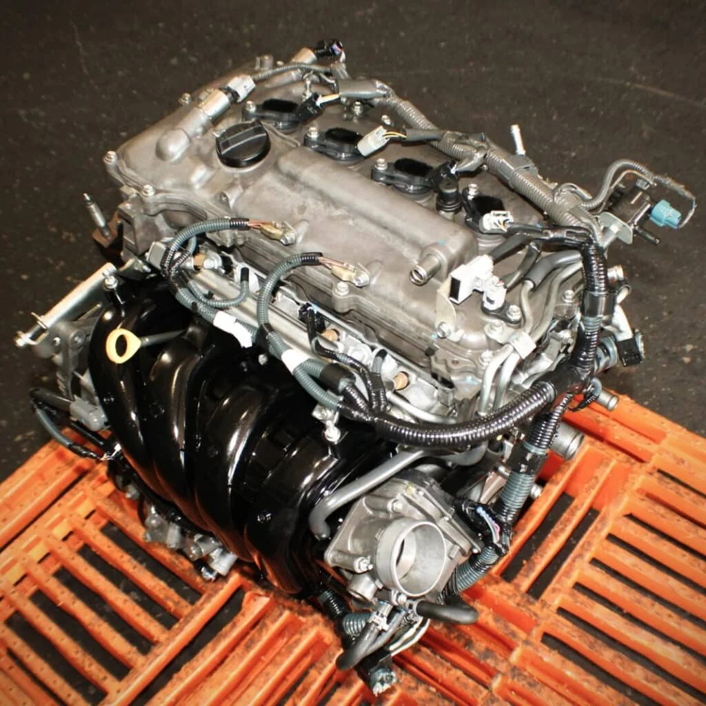 Clean 2ZR-FE engine