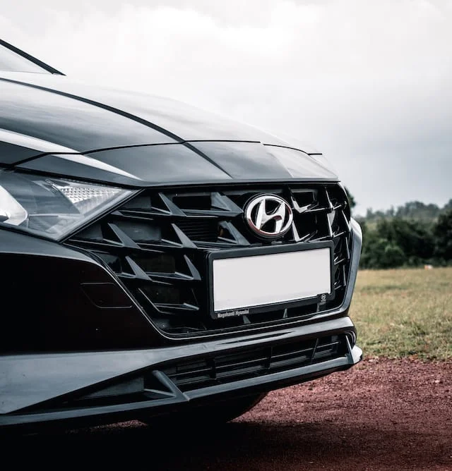 Hyundai emblem