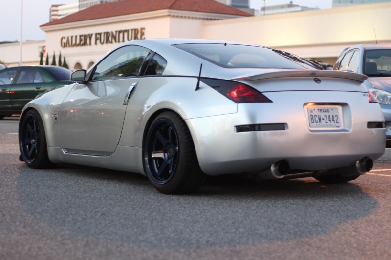 2004 nissan 350z rims