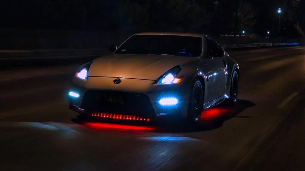 Nissan 370z with neon underglow lights