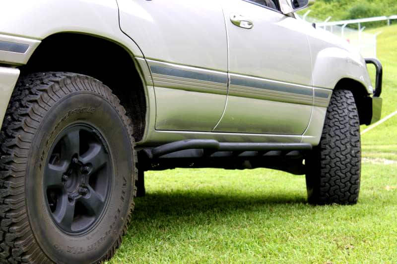 White Knuckle Off-Road rock slider