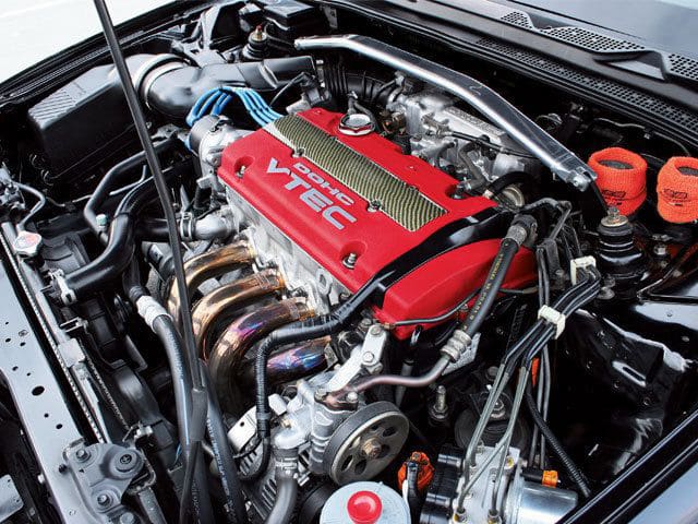 H22A red engine cover