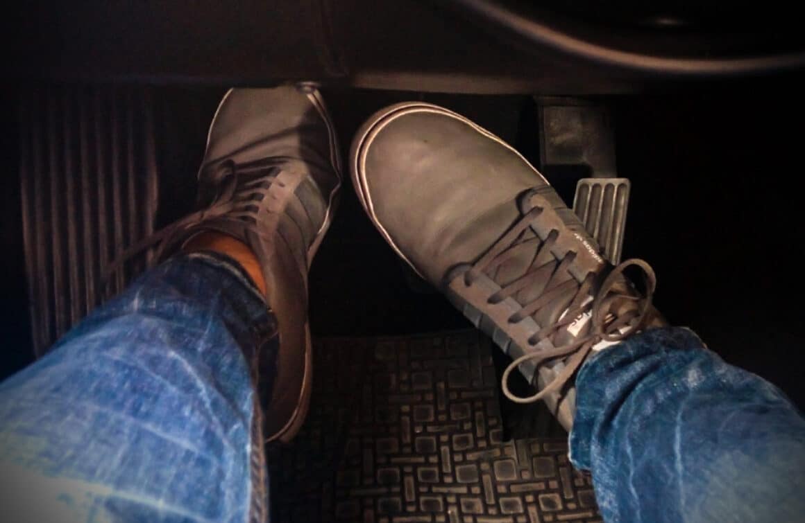 Momentum Driving How to Drive a Slow Car Fast Low Offset