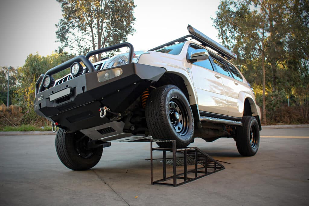 Toyota prado wheel articulation