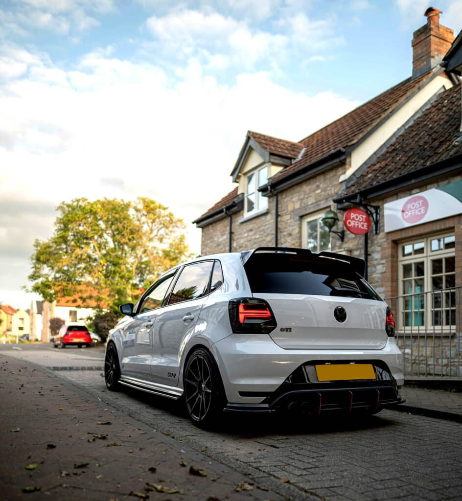 Static VW Polo