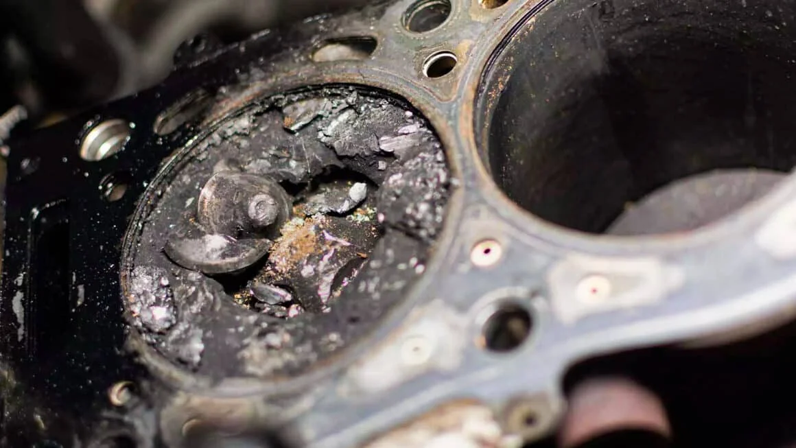 Interference & Free-Running Engines Explained [Includes List] | Low Offset