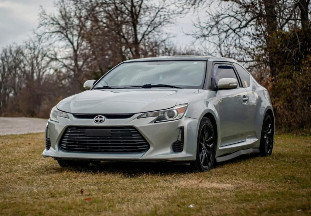 Silver Scion tC