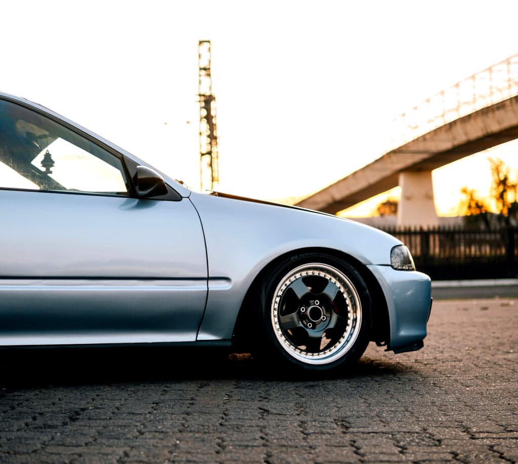 5th gen Civic on aftermarket rims