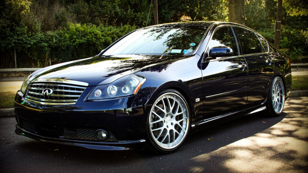 Infiniti M35